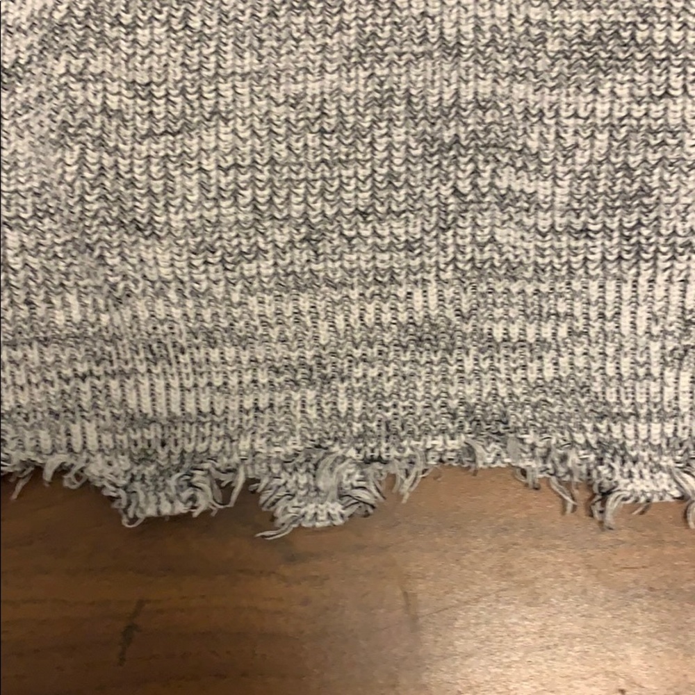Sweater - Picture 2 of 3